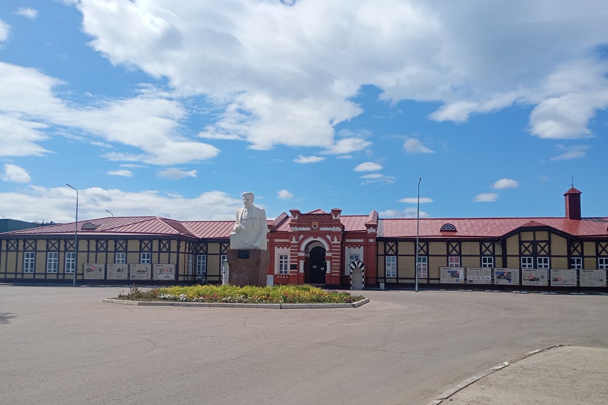 Энгельс